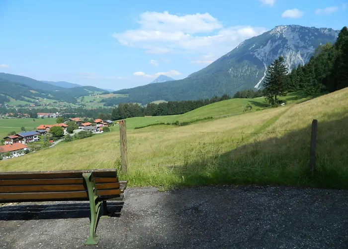 Hotell Garni Haus Alpine - Chiemgau Karte Inkl 3*