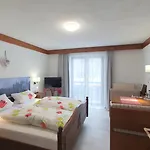 Hotell Garni Haus Alpine - Chiemgau Karte Inkl 3*