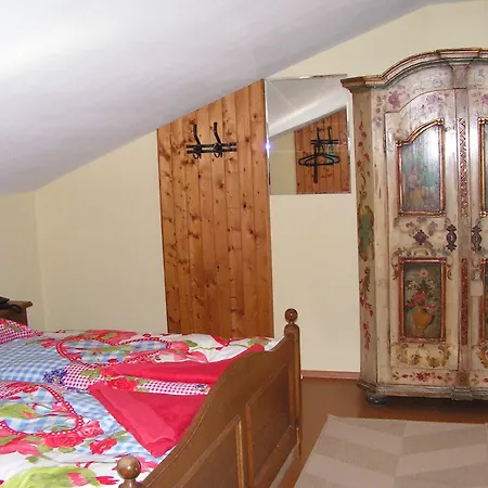 Hotel Garni Haus Alpine 3*