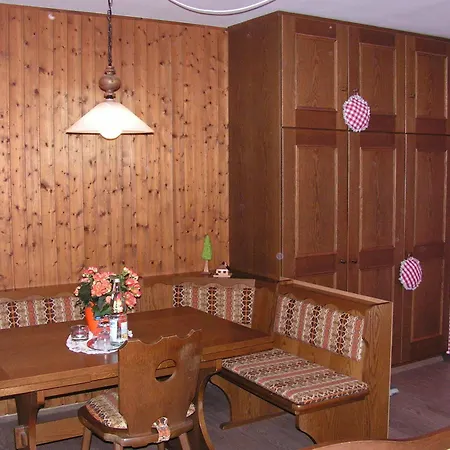 Garni Haus Alpine Hotel 3*