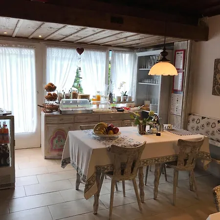 Garni Haus Alpine Hotel Ruhpolding