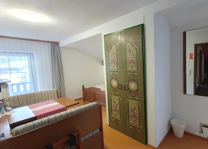 Отель Garni Haus Alpine - Chiemgau Karte Inkl