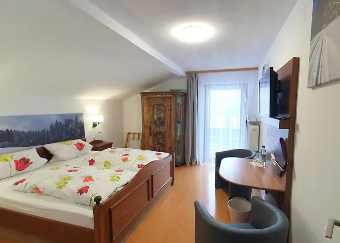 Garni Haus Alpine - Chiemgau Karte Inkl Szálloda 3*
