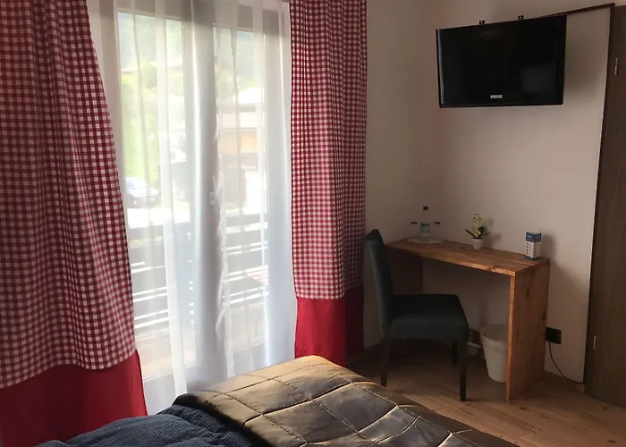 Отель Garni Haus Alpine - Chiemgau Karte Inkl Рупольдинг